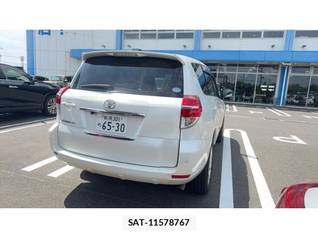Toyota VANGUARD 2013-03 8629465-1