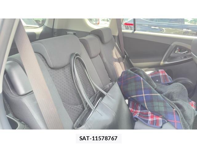 Toyota VANGUARD 2013-03 8629465-23