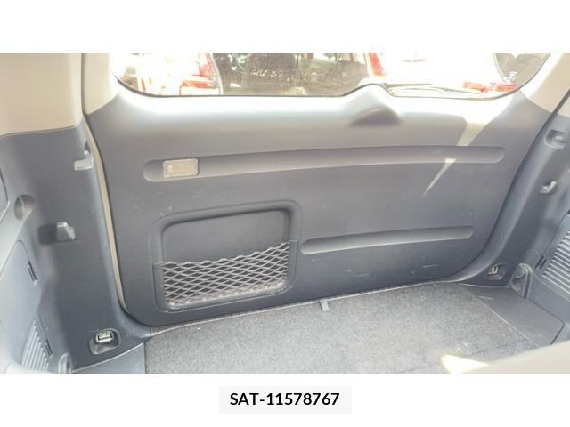 Toyota VANGUARD 2013-03 8629465-27