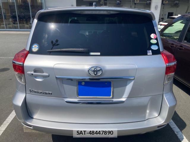 Toyota VANGUARD 2011-09 8667065-4