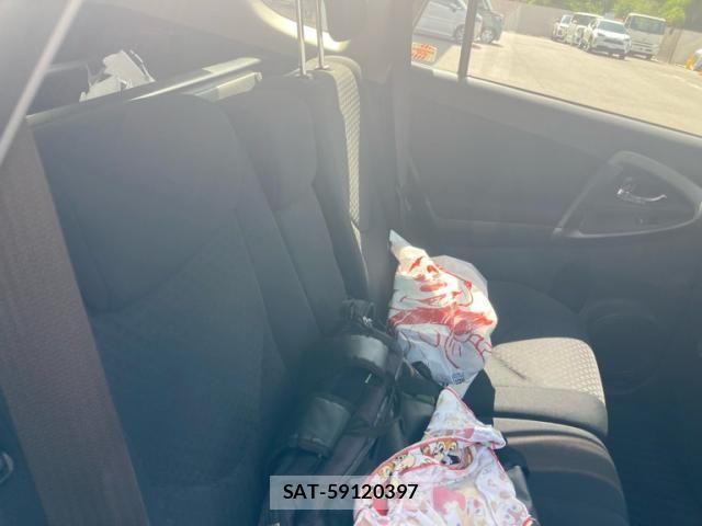 Toyota VANGUARD 2011-08 8667066-13
