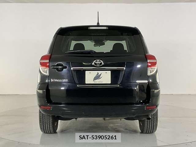 Toyota VANGUARD 2013-06 8686816-4