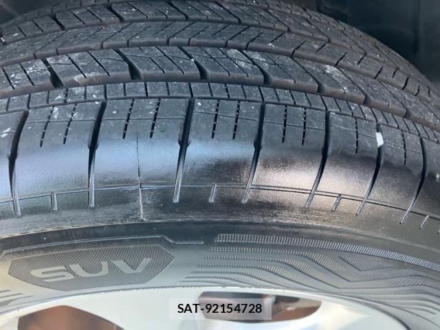 Toyota VANGUARD 2011-10 8686817-12