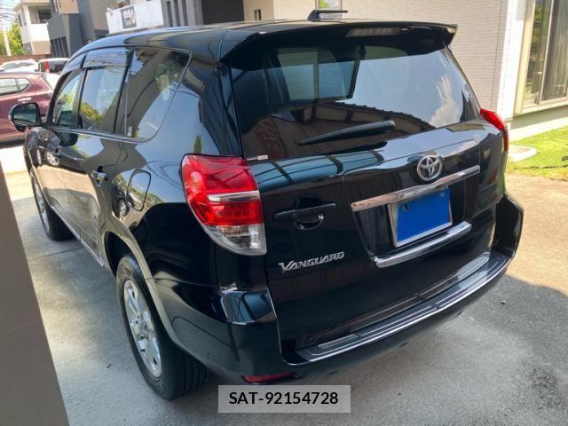 Toyota VANGUARD 2011-10 8686817-7