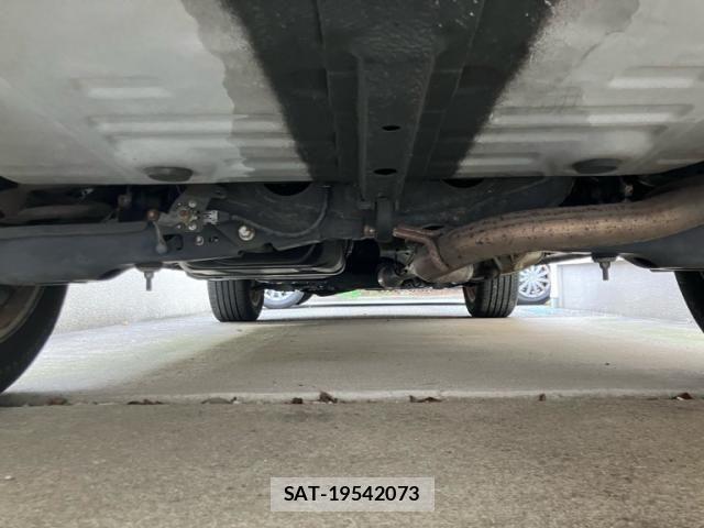 Toyota VANGUARD 2012-03 8832223-11
