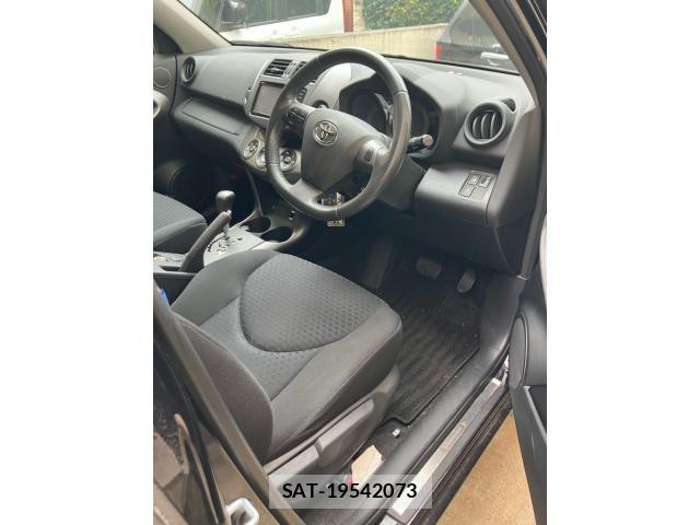 Toyota VANGUARD 2012-03 8832223-15
