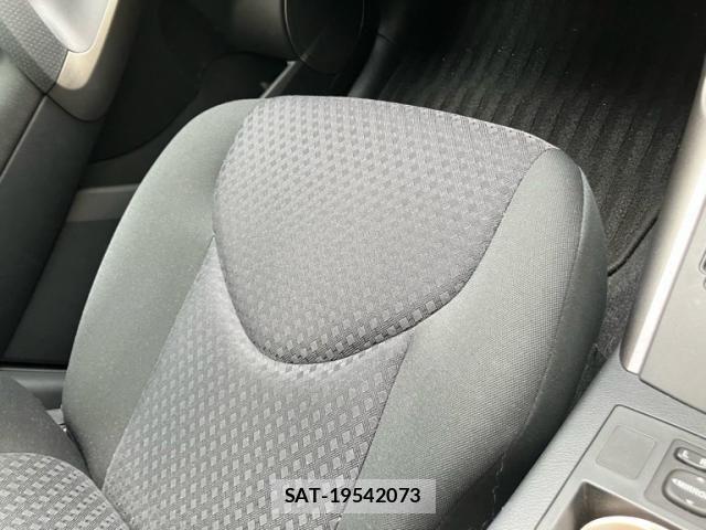 Toyota VANGUARD 2012-03 8832223-23