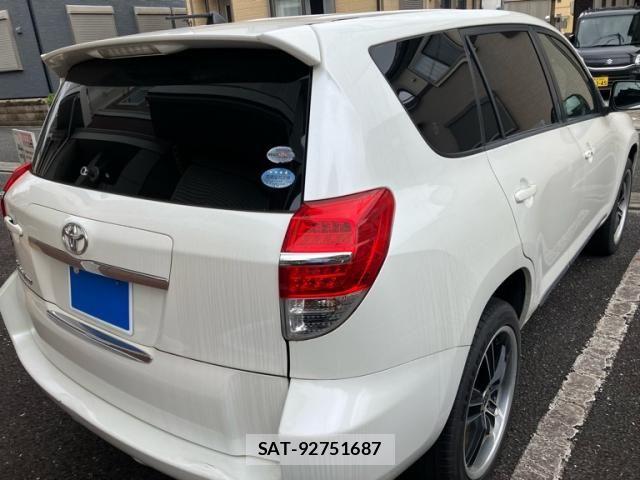 Toyota VANGUARD 2011-11 8832224-5