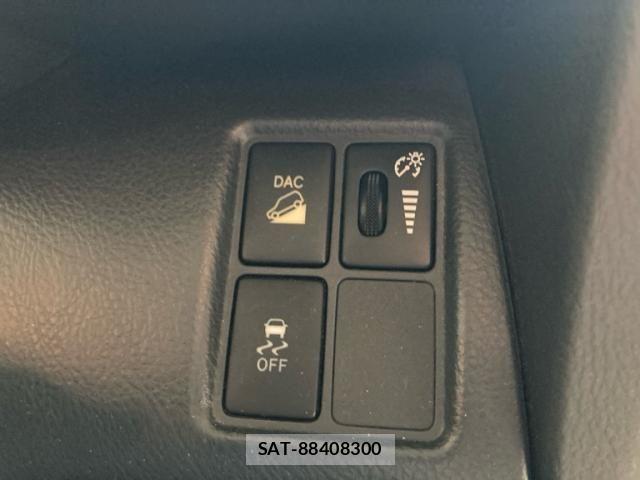 Toyota VANGUARD 2010-11 7273185-12