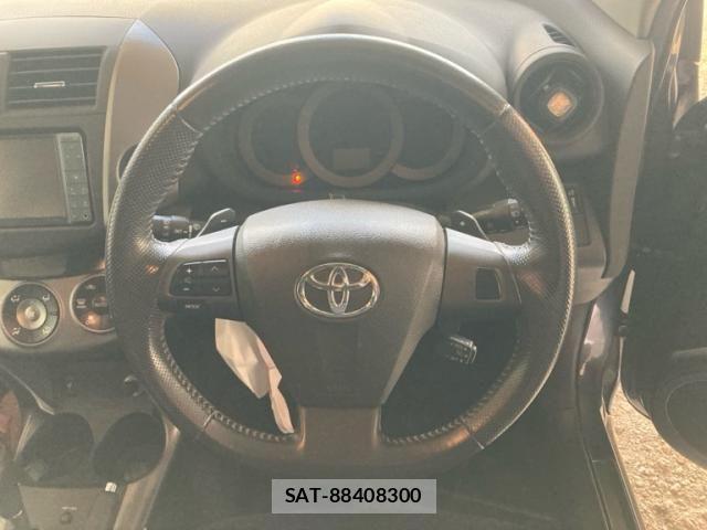 Toyota VANGUARD 2010-11 7273185-13