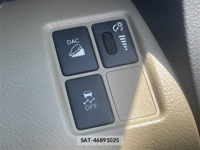 Toyota VANGUARD 2010-10 7330805-27