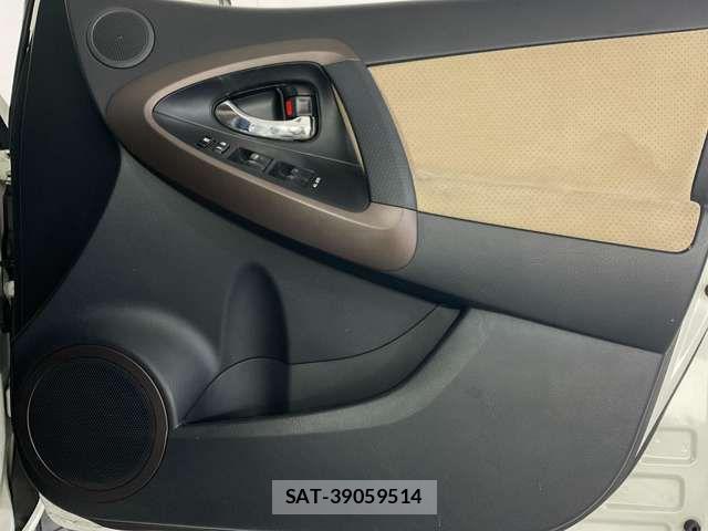 Toyota VANGUARD 2011-03 7563006-14