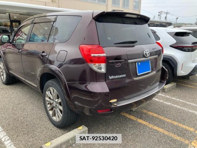 Toyota VANGUARD 2013-10 7880176-3