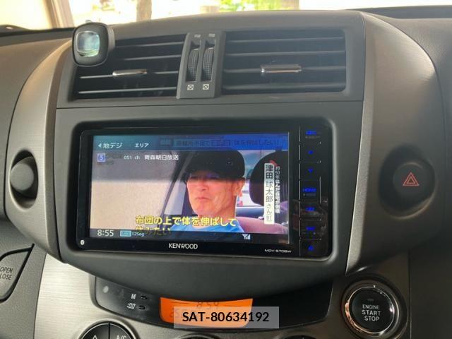 Toyota VANGUARD 2010-08 8338295-21