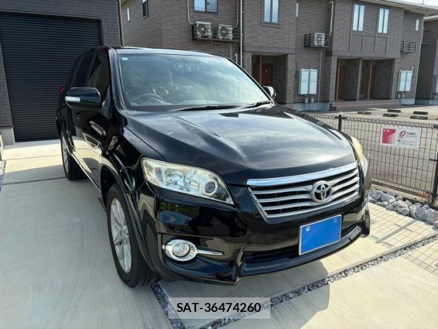 Toyota VANGUARD 2012-08 8369514-0