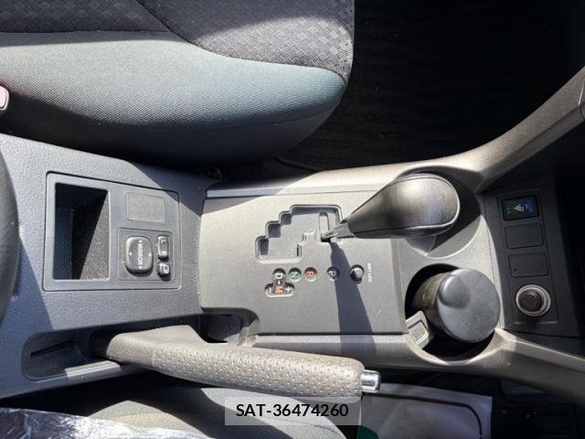 Toyota VANGUARD 2012-08 8369514-15