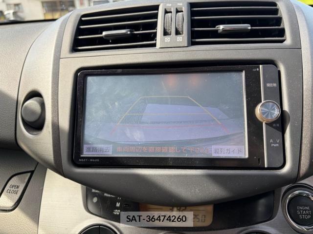 Toyota VANGUARD 2012-08 8369514-19