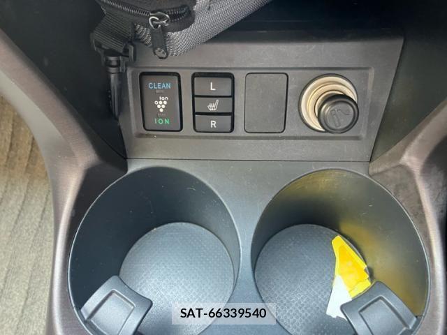 Toyota VANGUARD 2007-12 8415582-19