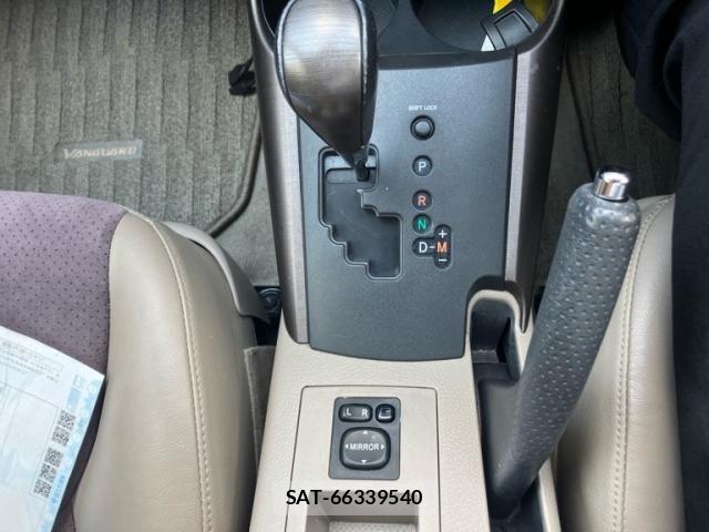 Toyota VANGUARD 2007-12 8415582-20