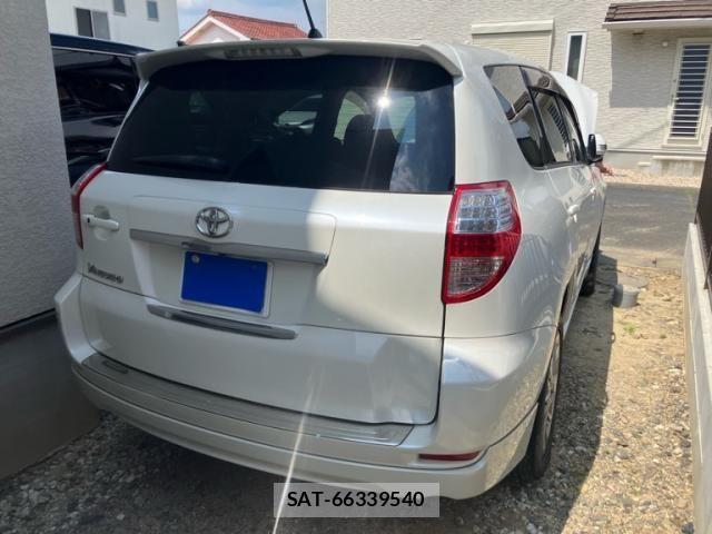 Toyota VANGUARD 2007-12 8415582-1
