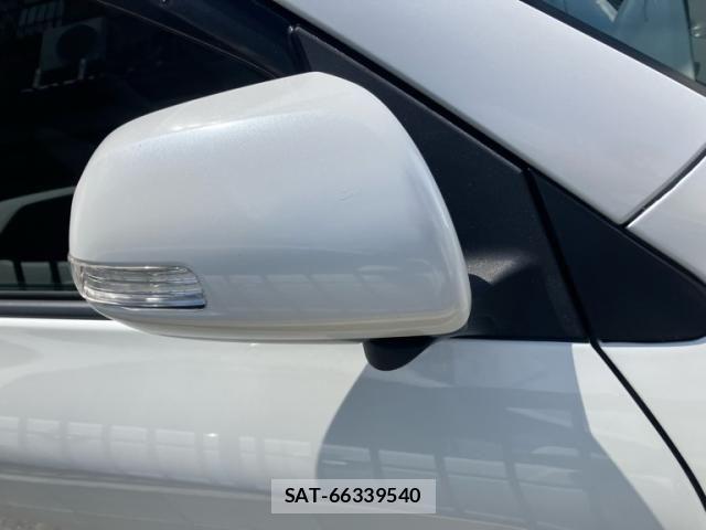 Toyota VANGUARD 2007-12 8415582-3