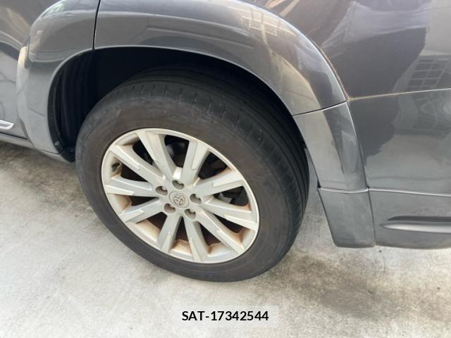 Toyota VANGUARD 2012-01 8486207-8