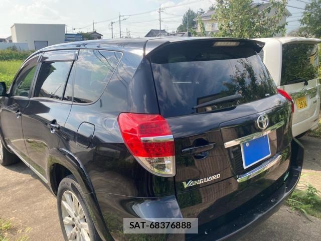 Toyota VANGUARD 2011-09 8563885-3