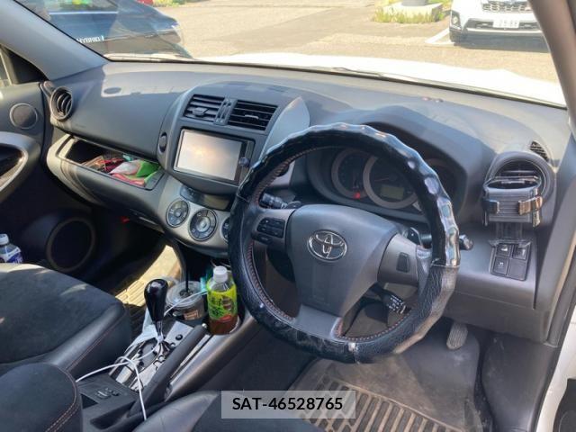 Toyota VANGUARD 2013-10 8629467-12