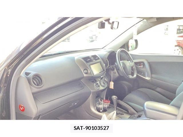 Toyota VANGUARD 2010-04 8629466-6