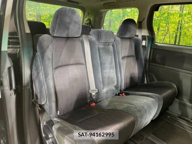 Toyota VELLFIRE 2008-11 530823-8