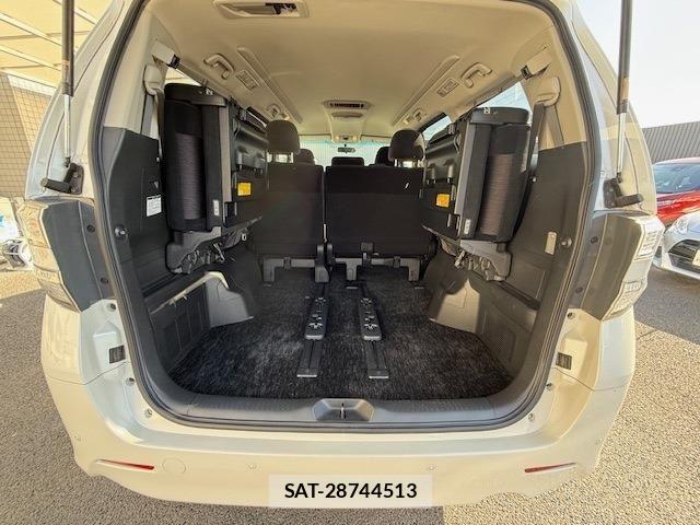 Toyota VELLFIRE 2011-09 616195-19