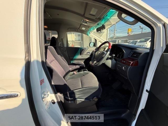 Toyota VELLFIRE 2011-09 616195-8