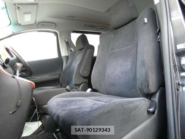 Toyota VELLFIRE 2009-10 745055-8