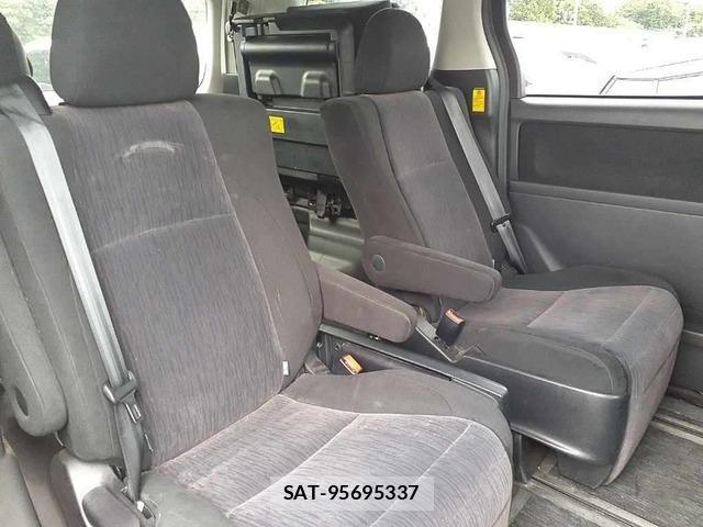 Toyota VELLFIRE 2012 994358-8