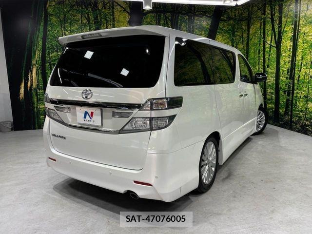 Toyota VELLFIRE 2012-09 1153348-3
