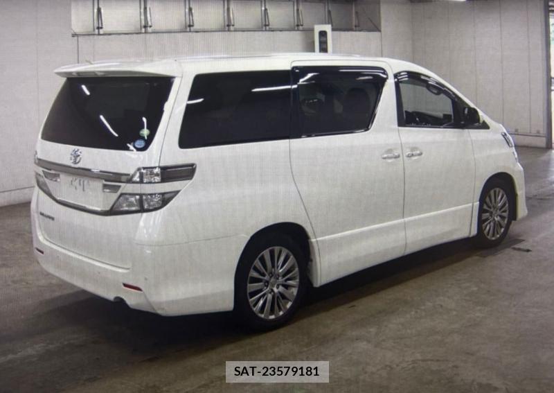 Toyota VELLFIRE 2013 1243922-1