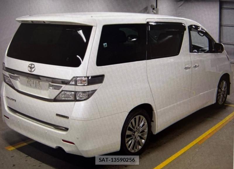 Toyota VELLFIRE 2013 1261399-1