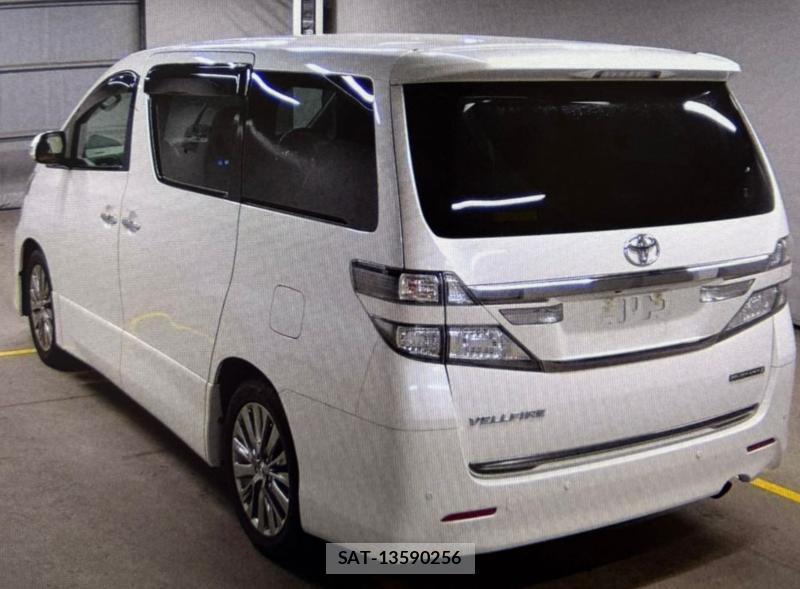 Toyota VELLFIRE 2013 1261399-2