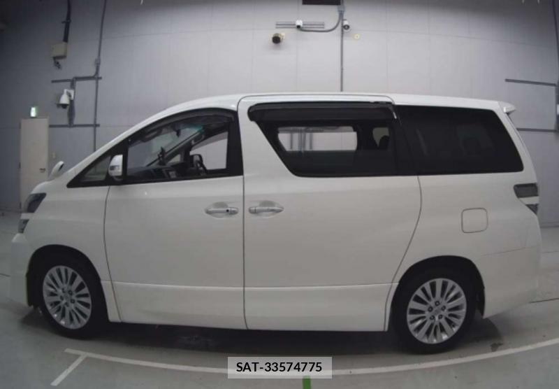 Toyota VELLFIRE 2012 1284676-4
