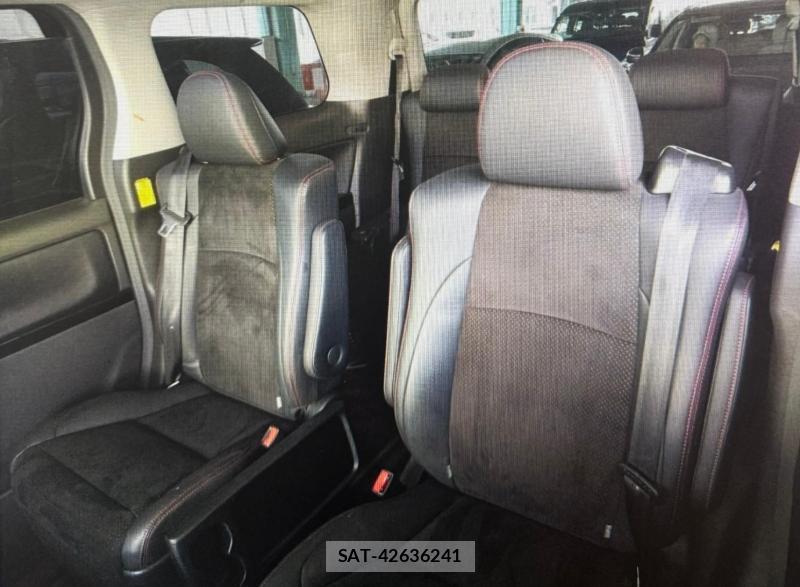 Toyota VELLFIRE 2013 1289573-5