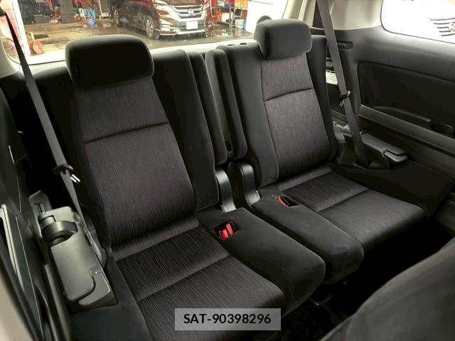 Toyota VELLFIRE 2010-05 3389986-16