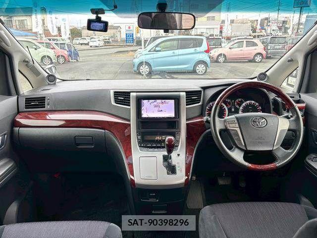 Toyota VELLFIRE 2010-05 3389986-8