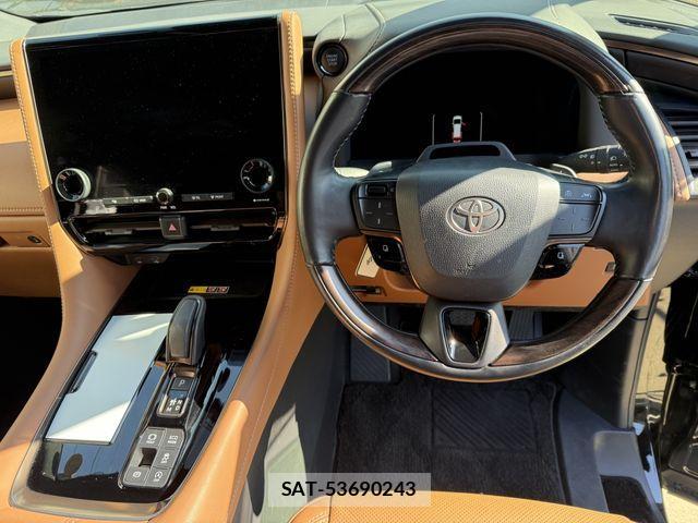 Toyota VELLFIRE 2024-10 3389819-13