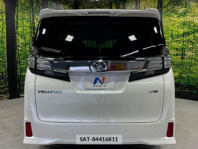 Toyota VELLFIRE 2015-03 3389893-17