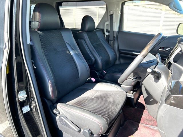 Toyota VELLFIRE 2014-01 3686425-7