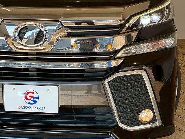 Toyota VELLFIRE 2017-01 3686345-18
