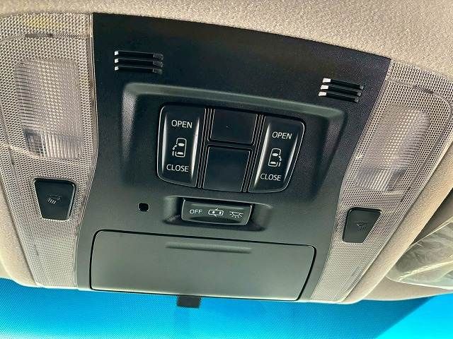 Toyota VELLFIRE 2017-01 3686345-5
