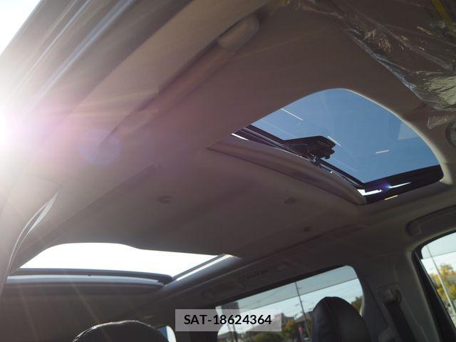 Toyota VELLFIRE 2011-01 3778875-22