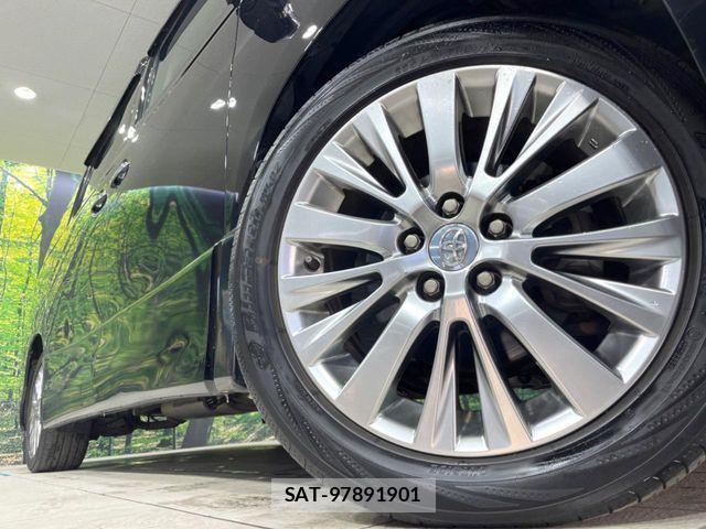 Toyota VELLFIRE 2013-10 3910864-13
