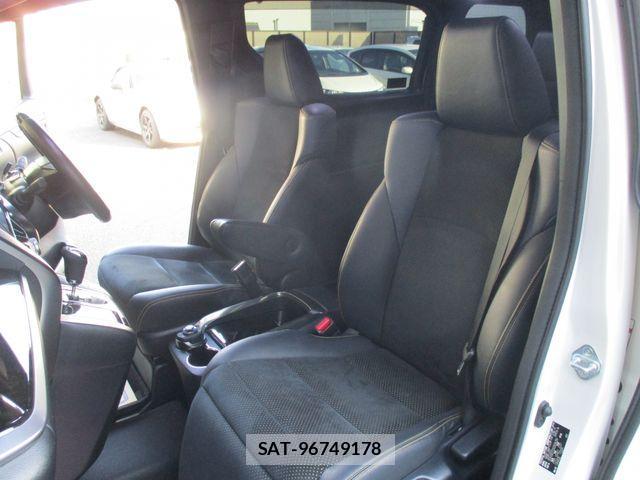 Toyota VELLFIRE 2017-09 4243967-13